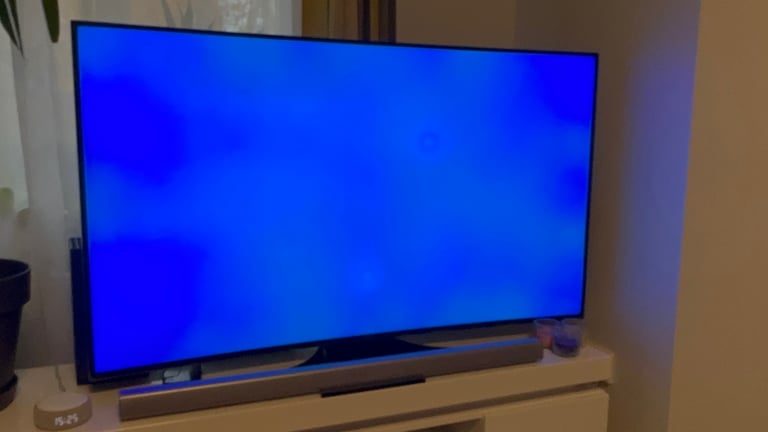 Faulty-55” Samsung Curved 4K Smart TV - Model : UES5HU7200U