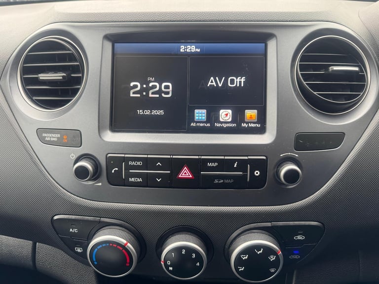 Hyundai i10 Play 1.0 Euro 6 5dr 2019 (69) Only 47K Ideal 1st Car