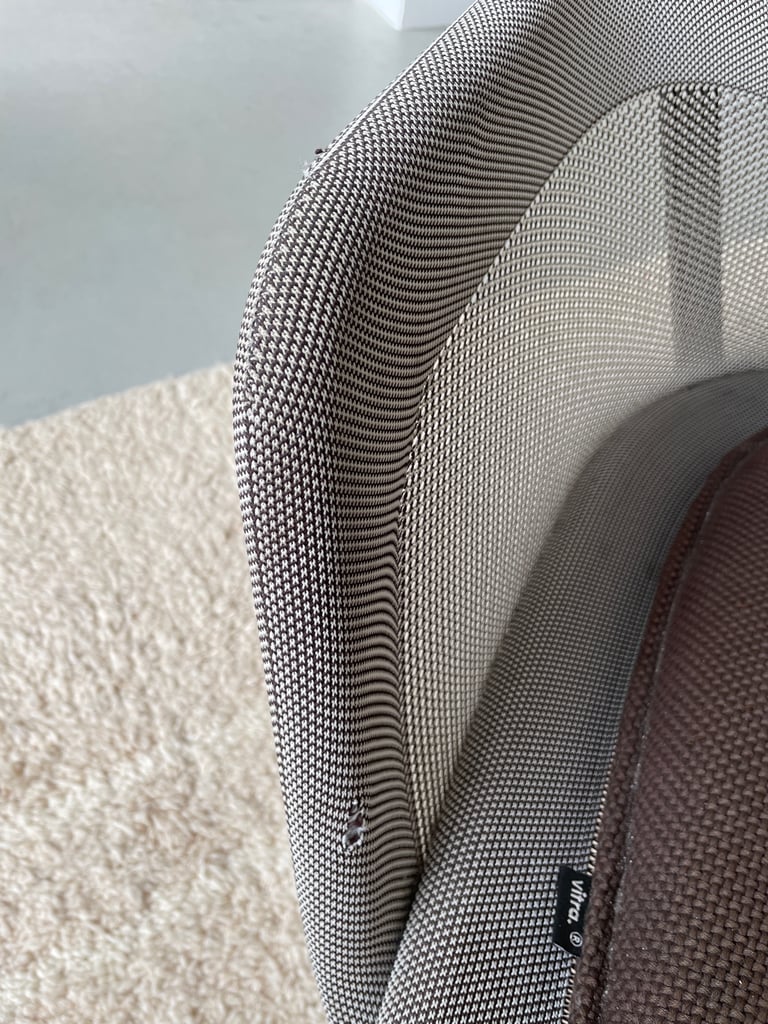 Vitra Slow Chair, Ronan & Erwan Bouroullec