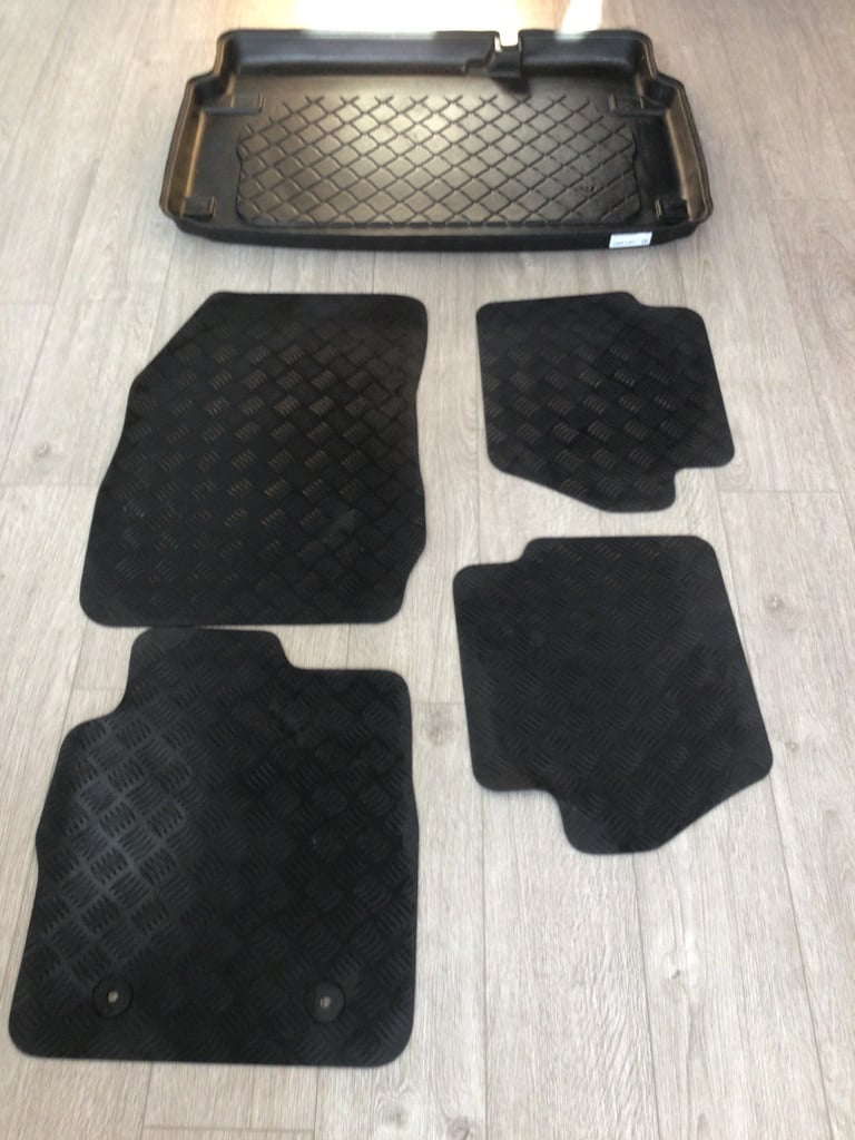 image for Ford eco sport rubber mats and boot liner 