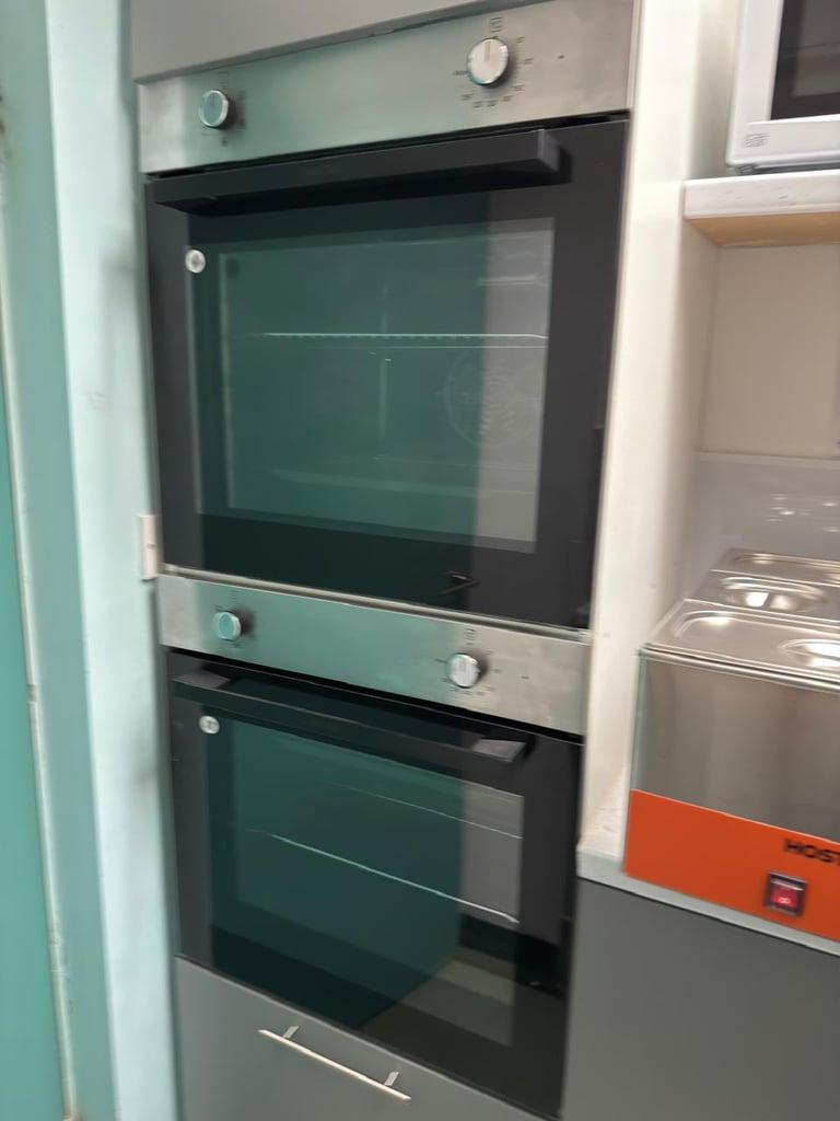 Lamona LAM3451 single oven X2 