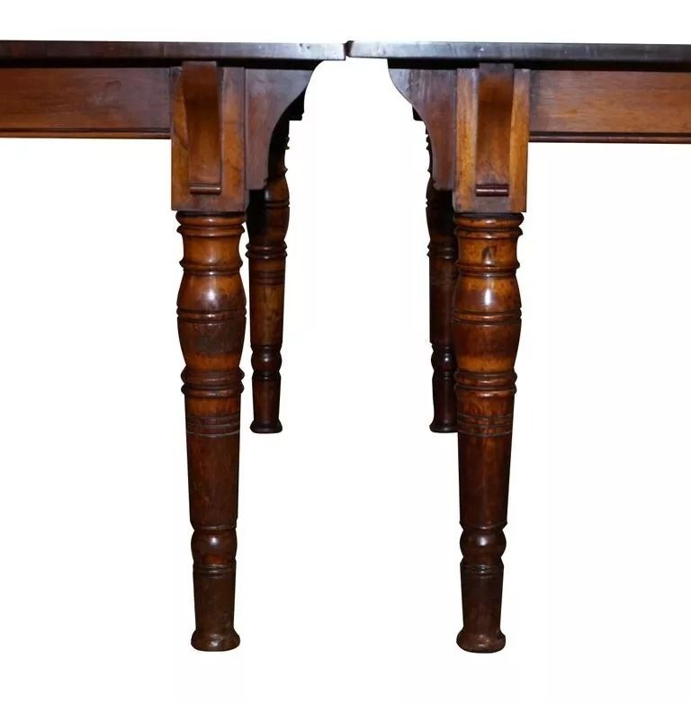 Rare Gillows Lancaster 1789-1795 George III American Walnut Dining Table