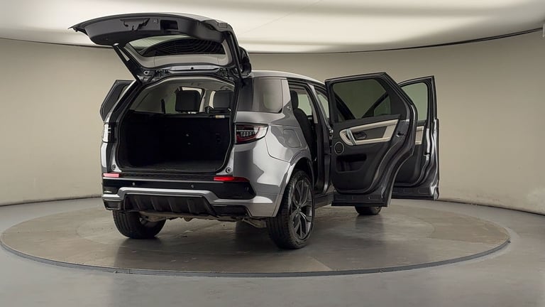2023 Land Rover Discovery Sport 1.5 P300e 12.2kWh R-Dynamic SE SUV 5dr Petrol Plug-in Hybrid Auto...