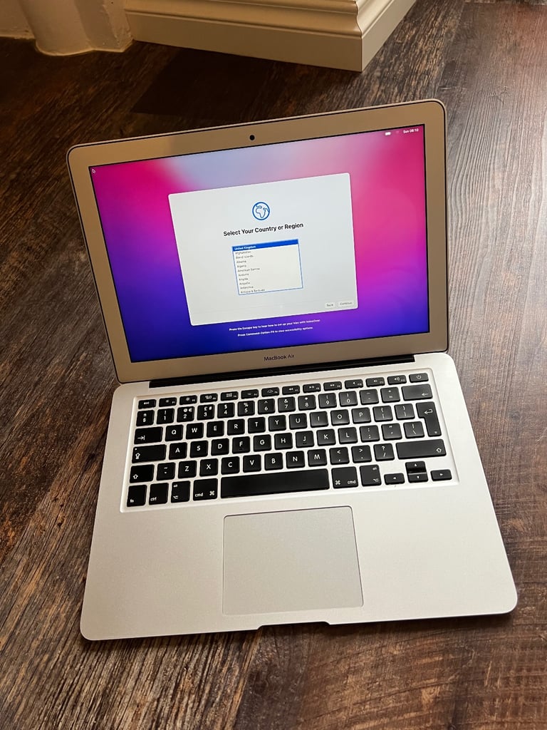 Apple MacBook Air 13 inch 2017 - Silver