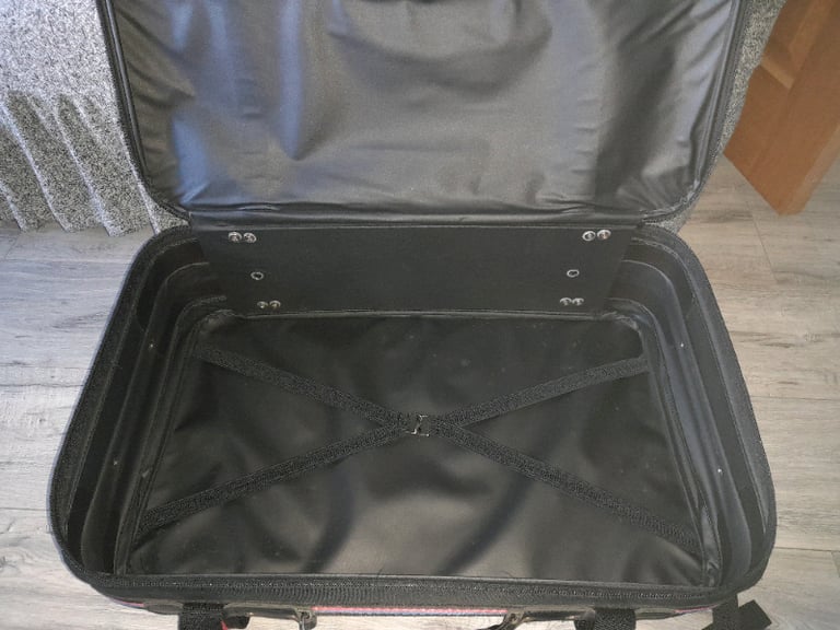 Suitcase 
