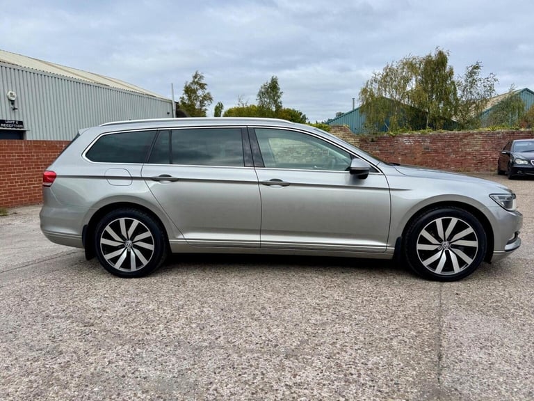 VOLKSWAGEN PASSAT 2.0 TDI BlueMotion Tech SE Business DSG Euro 6 (s/s) 5dr 2015