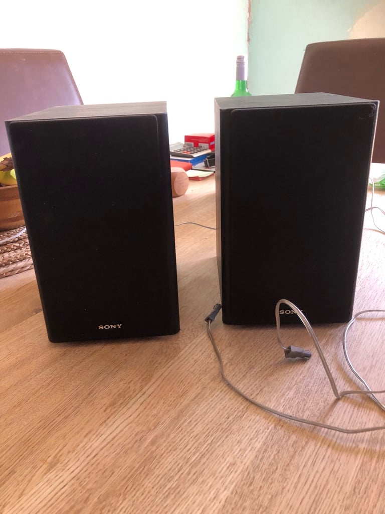 Sony Home Audio System with Speakers