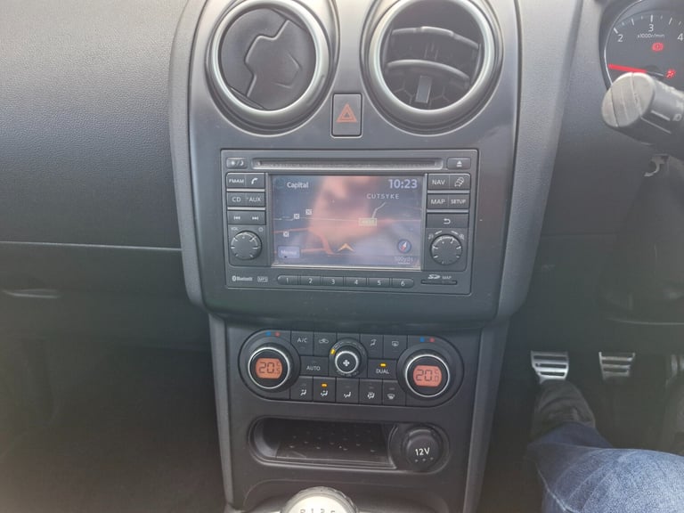2010 Nissan Qashqai 1.5 dCi N-Tec 5dr HATCHBACK Diesel Manual