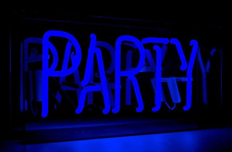 GENUINE GLASS-TUBE SHED PUB & HOME BAR NEON SIGNS: - PUB SHED, HOME BAR, MAN CAVE, WOMAN CAVE