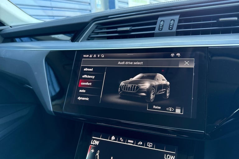 2022 Audi e-tron 50 Technik Sportback 5dr Electric Auto quattro 71.2kWh (11kW Charger) (313 ESTAT...