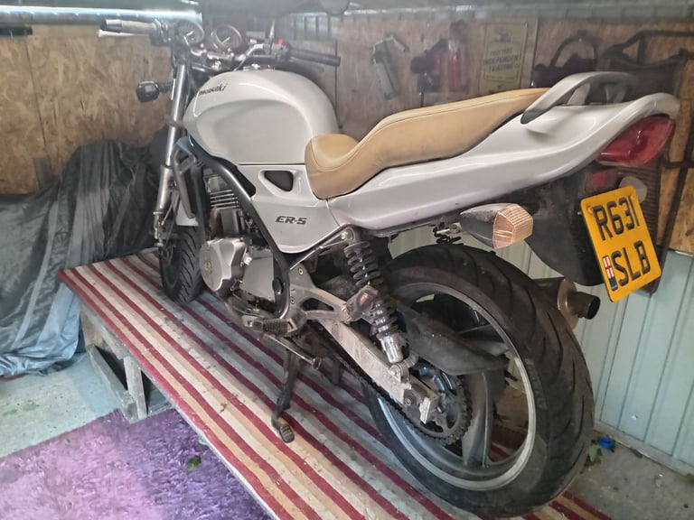 Kawasaki Er500 parts 