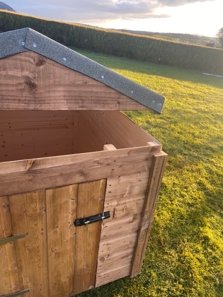 Dog Kennel