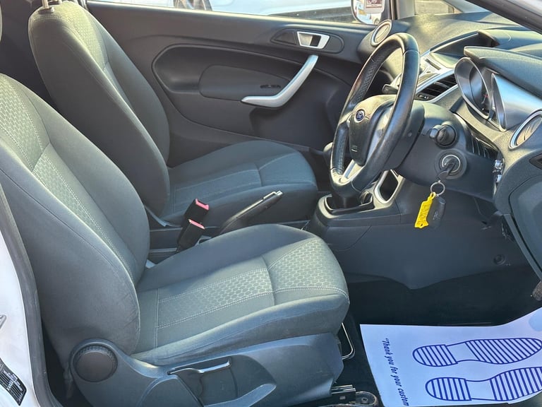 2012 Ford Fiesta 1.4 Zetec 3dr HATCHBACK Petrol Manual