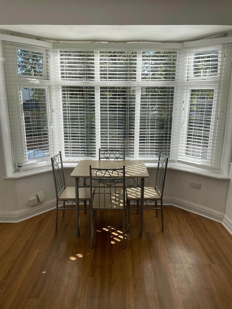 1 Bedroom Flat Available to Rent - Didsbury, M20 6SE