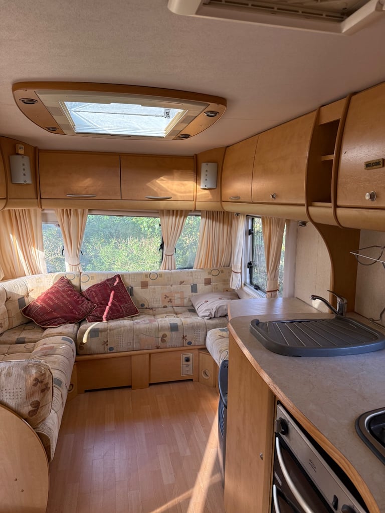 Bailey Senator Series 5 Caravan