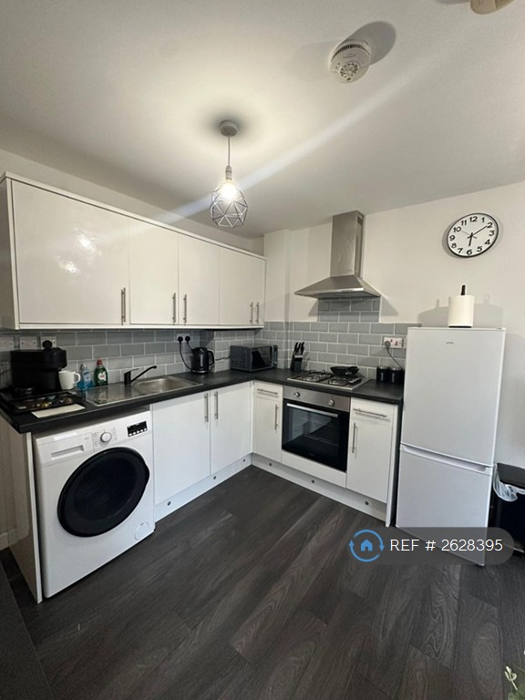 1 bedroom flat in William Street, Reading, RG1 (1 bed) (#2628395)