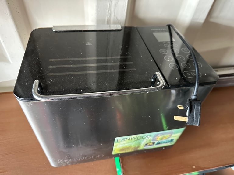 image for Kenwood 450 bread maker 