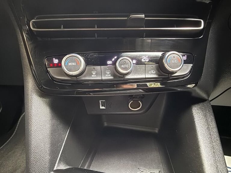 2022 Volkswagen Golf 1.5 Tsi R Line Hatchback 5dr Petrol Manual Euro 6 (s/s) (150 Ps) HATCHBACK P...
