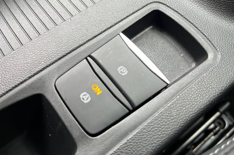 2024 Ford Focus 1.0T EcoBoost MHEV Titanium X Estate 5dr Petrol Hybrid DCT Euro 6 (s/s) (15 Estat...