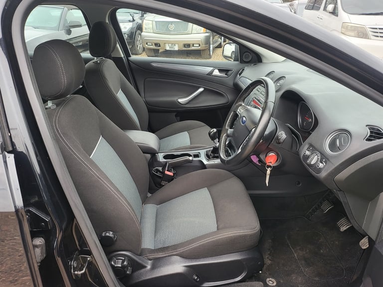 2012 FORD MONDEO 1.6 TDCi ECO ZETEC 5dr [Start Stop] BLACK £35 A YEAR ROAD TAX 