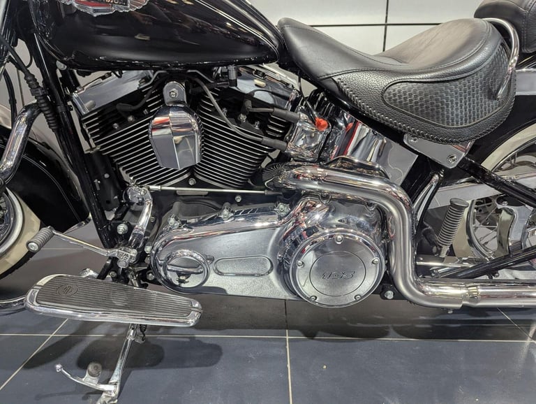 2013 Harley-Davidson Softail 1690 FLSTN Deluxe