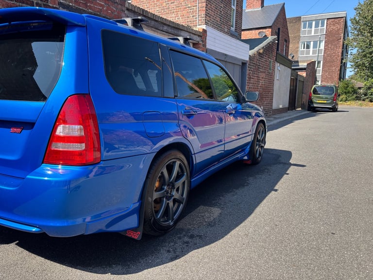 Subaru Forester sti 2004 