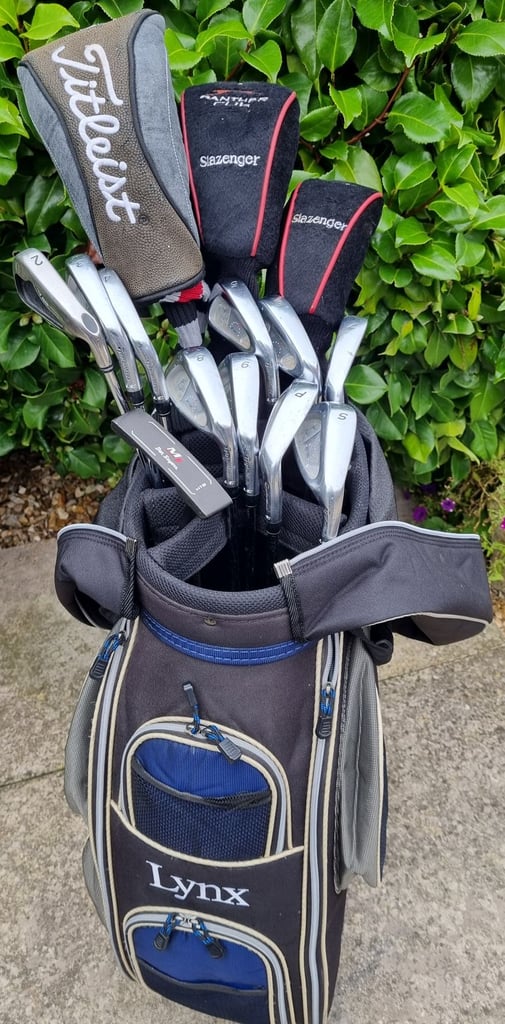 TAYLOR MADE, CALLAWAY, TITLEIST - NEW LYNX trolley bag, NEW CALLAWAY shoes & NEW SRIXON balls