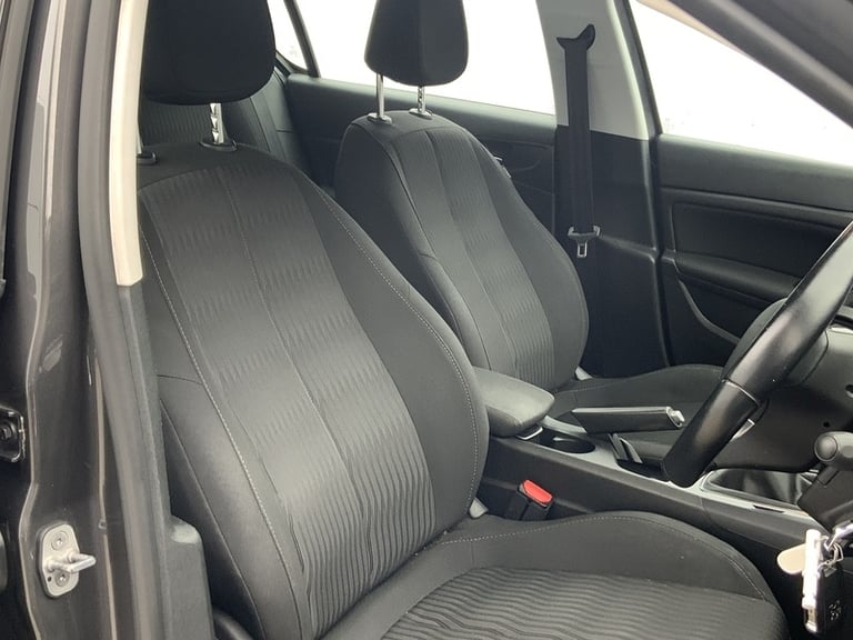 2016 Peugeot 308 1.6 BlueHDi Active (s/s) 5dr Hatchback Diesel Manual