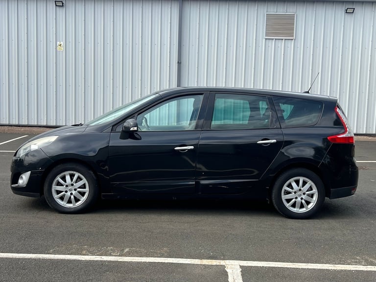 2010 Renault Grand Scenic 1.9 dCi Privilege TomTom 5dr MPV Diesel Manual