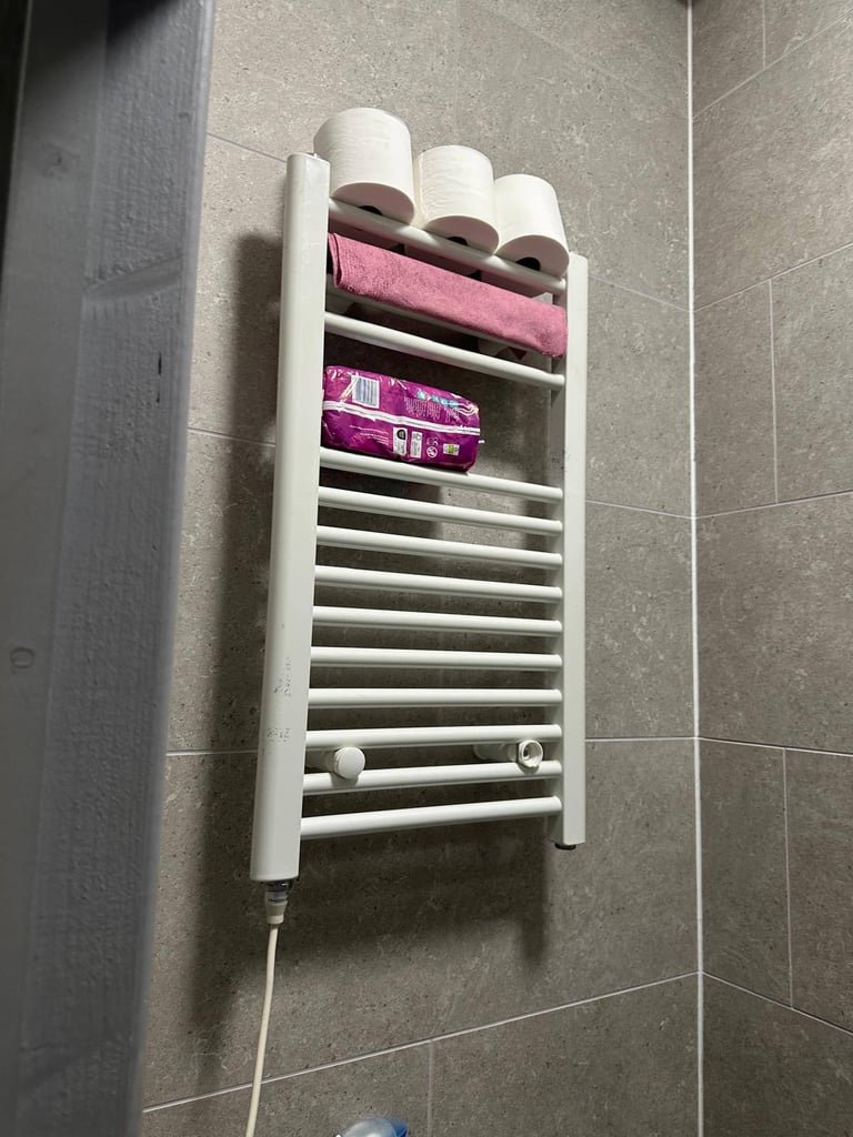 Studio Flat in Pinner Road Harrow HA1 4EX 