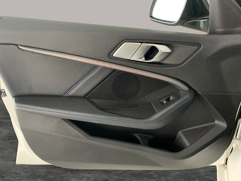 2021 BMW 1 Series 1.5 118i M Sport (LCP) Hatchback 5dr Petrol Manual Euro 6 (s/s) (136 ps) -  Hat...