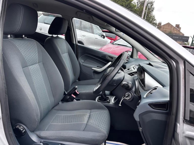 2009 Ford Fiesta 1.25 Zetec 5dr HATCHBACK Petrol Manual