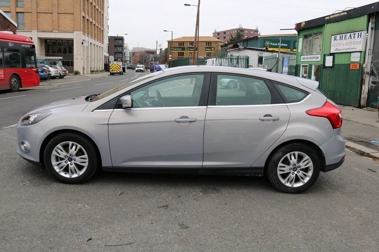 2014 Ford Focus 1.6 TITANIUM NAVIGATOR 5 Door Automatic Finance Available