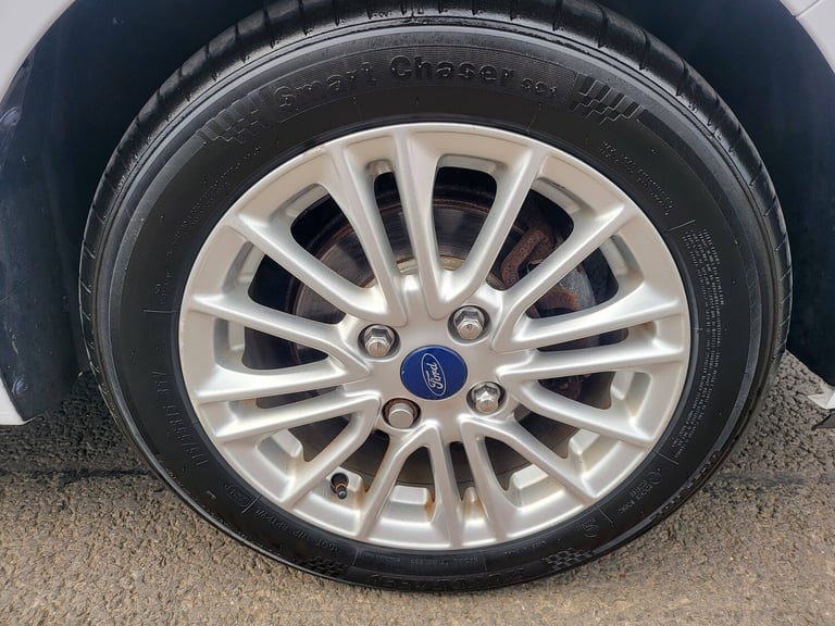 2018 Ford Ka+ ZETEC Hatchback PETROL Manual
