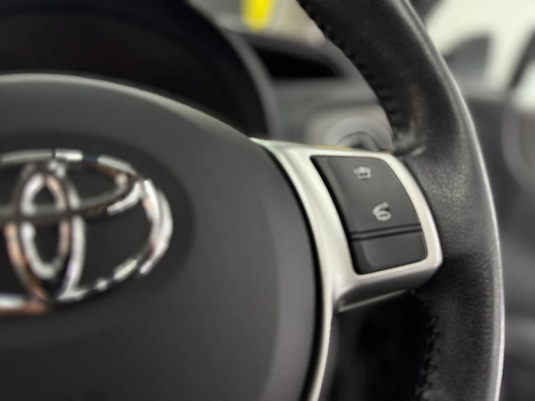 TOYOTA YARIS 1.4 D-4D TR 2012