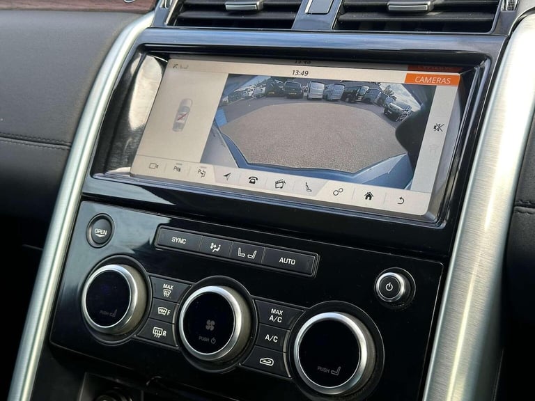 LAND ROVER DISCOVERY 3.0 SD V6 HSE Auto 4WD Euro 6 (s/s) 5dr 2020