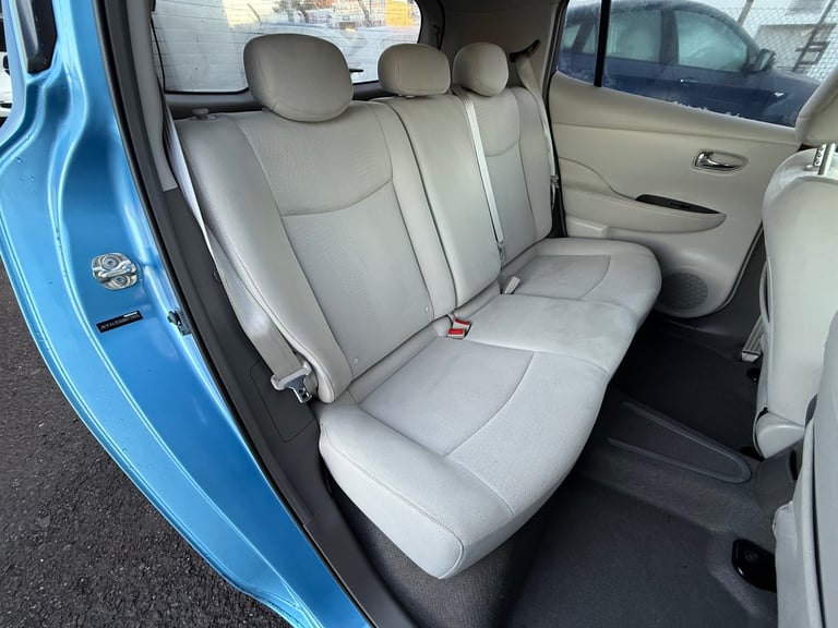 2012 Nissan Leaf Automatic £20 Tax ONLY 51k FSH NEW BRAKES THRES NEW MOT WARRANTY