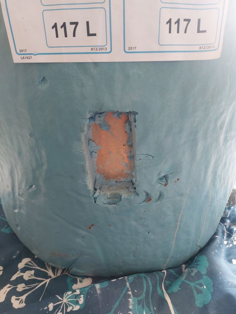 Vented Copper Cylinder with insulation & immersion heater