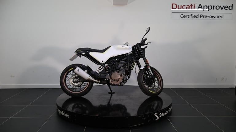 HUSQVARNA VITPILEN 401 - 2019 - 850 MILES