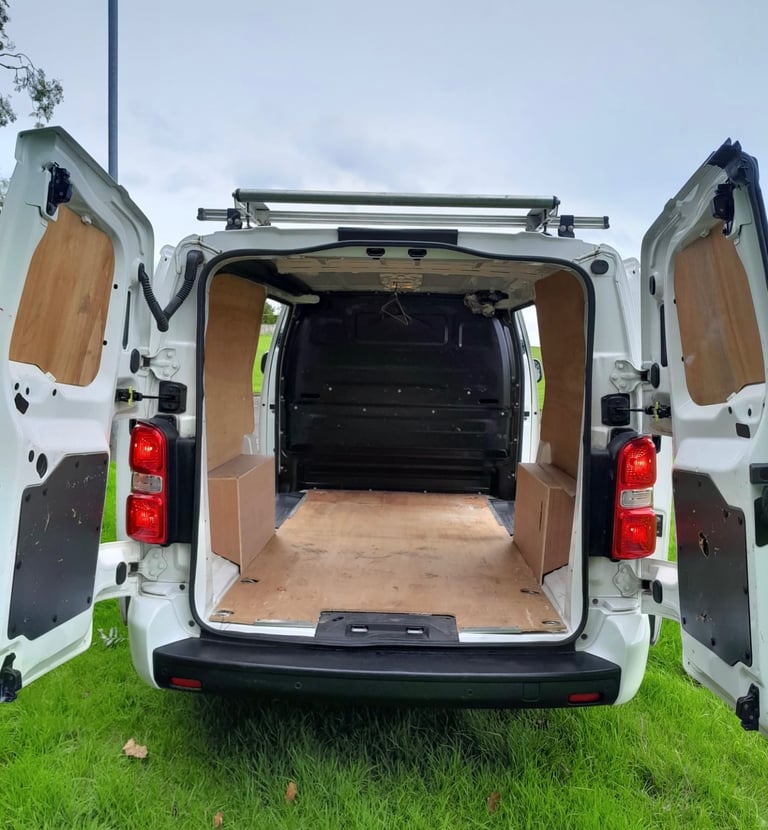 Vauxhall, VIVARO, Panel Van, 2021, Manual, 1499 (cc)