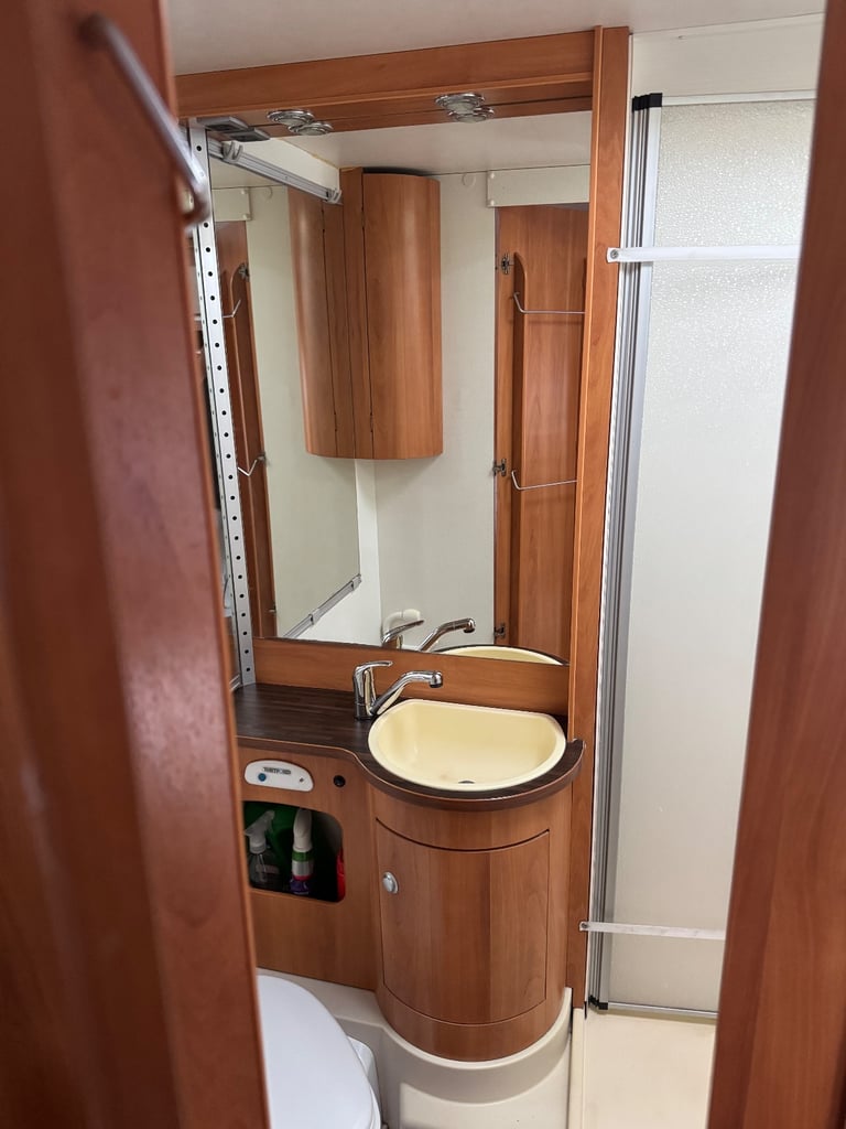 Ford, TRANSIT, 2008, 2198 (cc) hymer motorhome