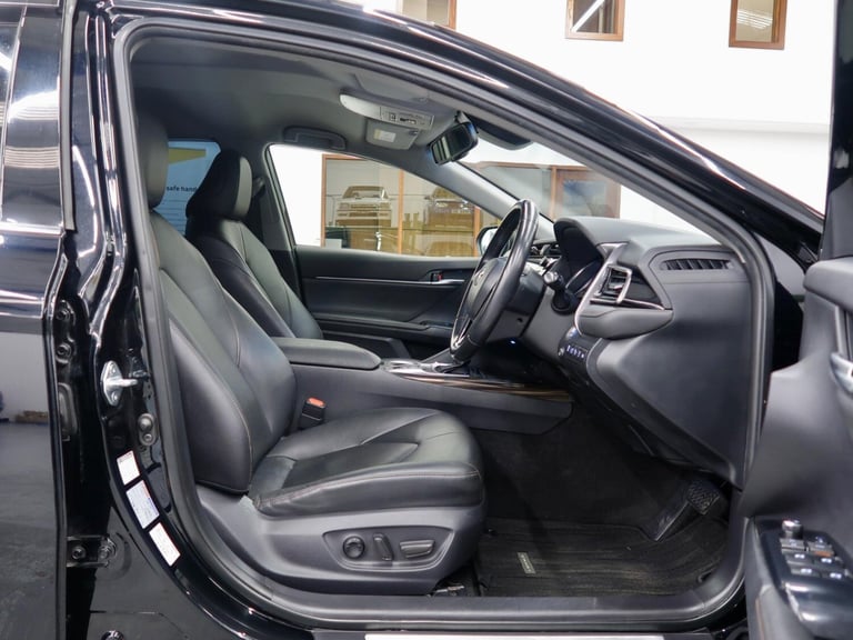 2020 Toyota Camry 2.5 VVT-h Excel CVT Euro 6 (s/s) 4dr Saloon Petrol/Electric Hybrid Automatic