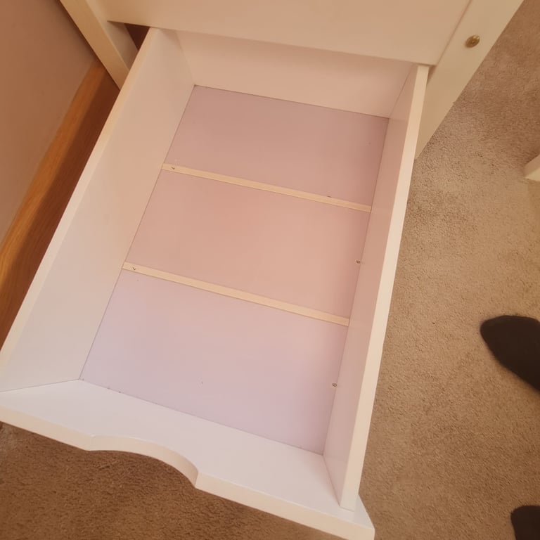 Noa & Nani High Sleeper Cabin Bed with Underseating Area and Storage Drawers, Very Good Condition 