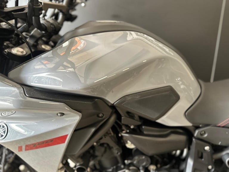 STUNNING 2020/20 YAMAHA TRACER 700 MOTORCYCLE