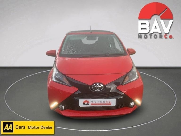 2015 Toyota Aygo x-pression 1.0VVTI - New MOT - Only 59000 miles