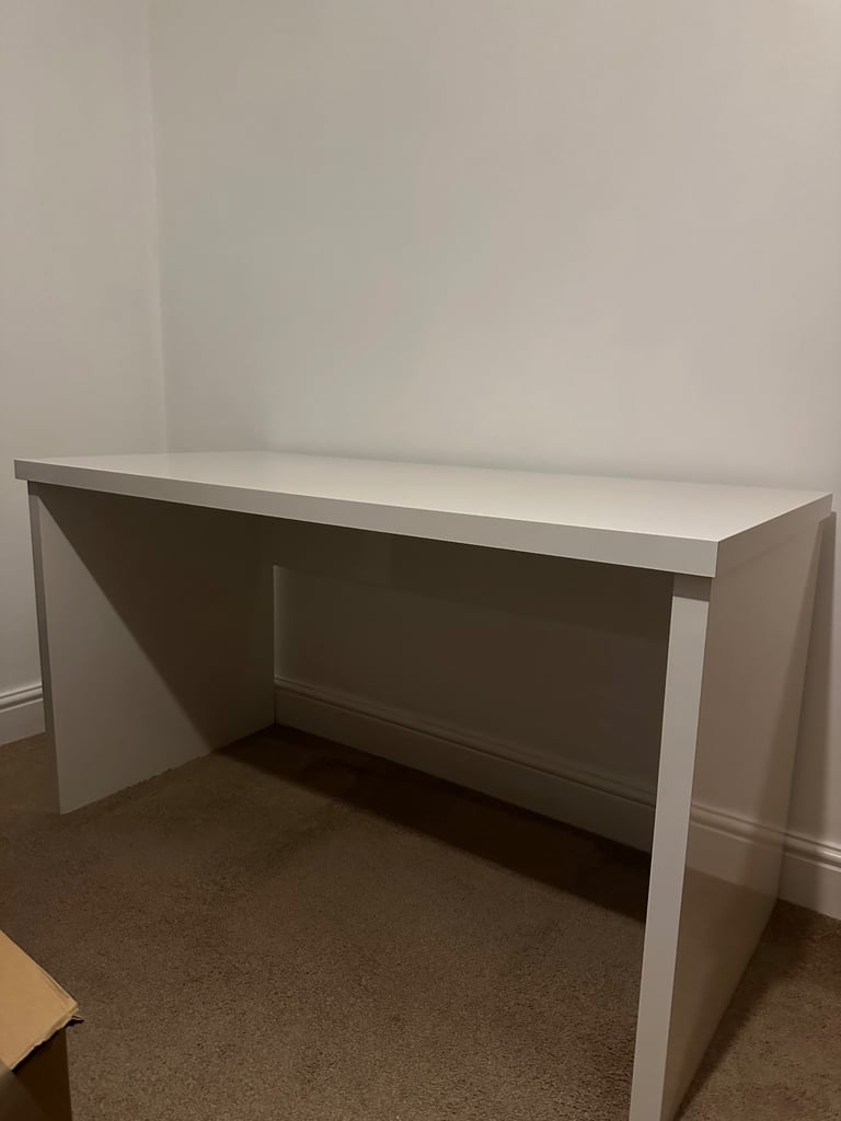 Glossy White Desk