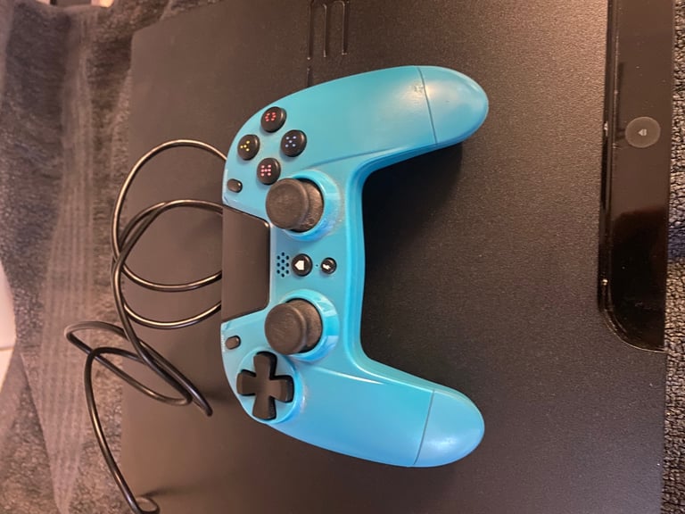 PS3 with 9 games and controller 