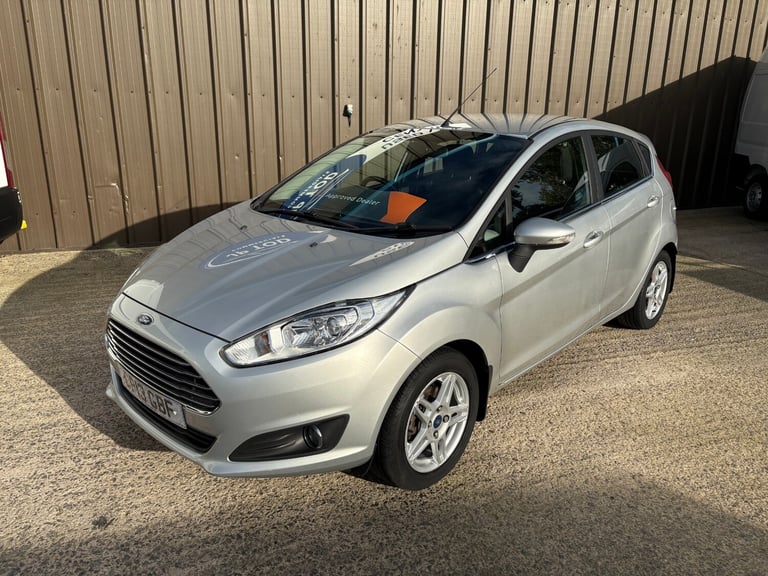 image for 2013 Ford Fiesta 1.25 82 Zetec 5dr HATCHBACK Petrol Manual