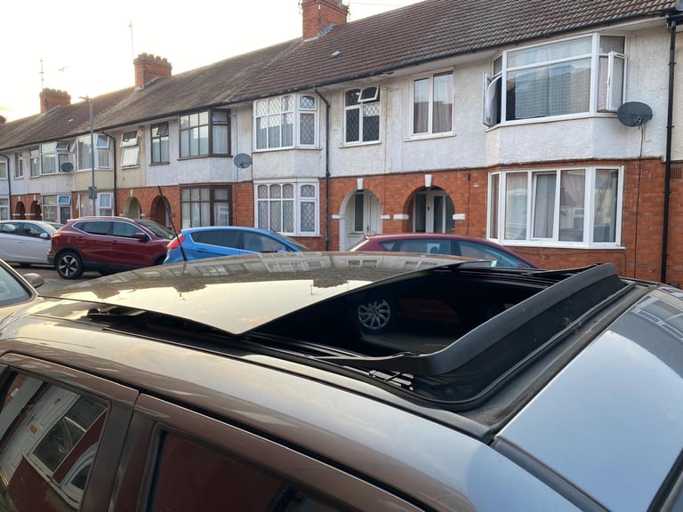 Nissan, JUKE, Hatchback, 2014, Manual, 1461 (cc), 5 doors