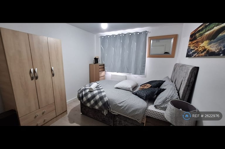 2 bedroom flat in Warwickhill Road, Kilmarnock, KA1 (2 bed) (#2622976)
